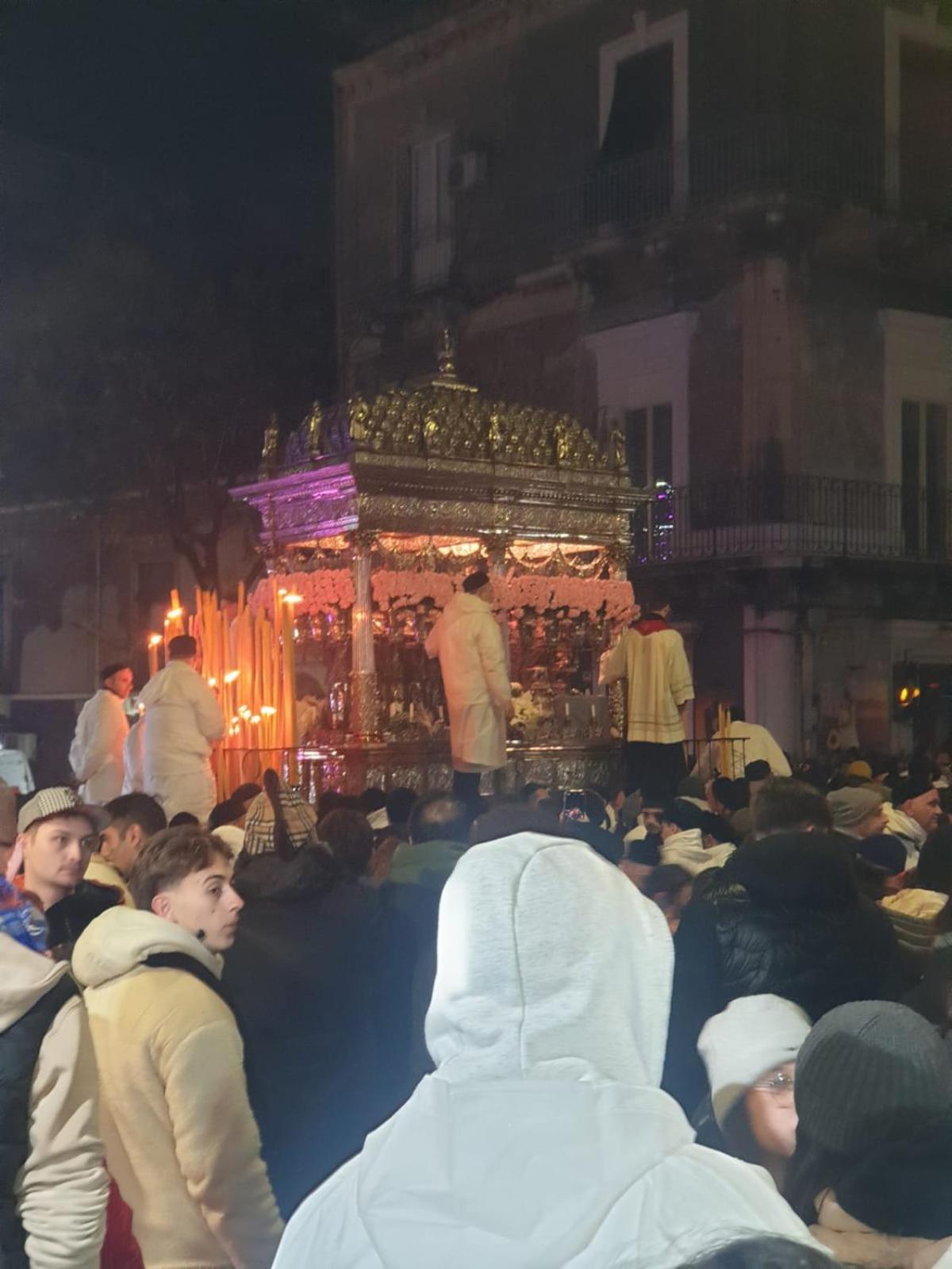 羊角面包公寓 卡塔尼亚 外观 照片